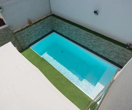 Дом отдыха Pablo House *